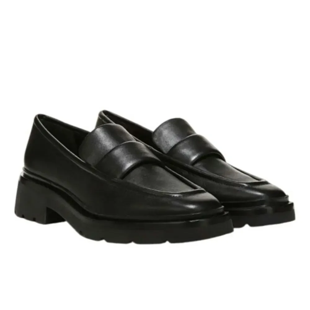 VINCE ROBIN LEATHER LOAFER, SIZE 6.5
